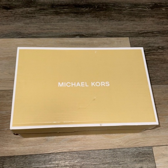 Michael Kors Keaton Slip On Shoe - Picture 6 of 7